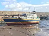 Rettungsboot zu verkaufen