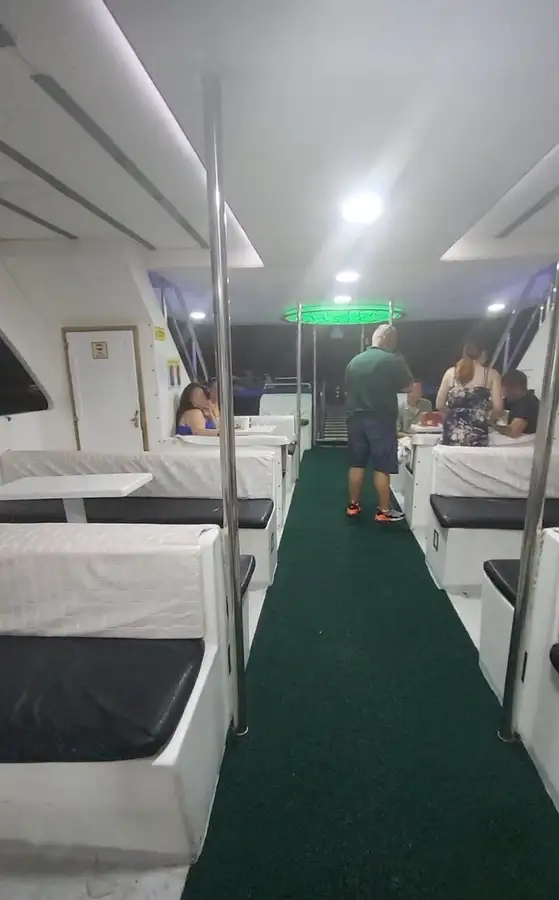 Passagierschiff zu verkaufen