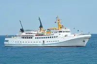 Kreuzfahrtschiff zu verkaufen