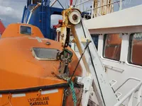 Forschungsschiff zu verkaufen