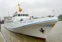 Kreuzfahrtschiff zu verkaufen