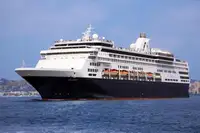 Kreuzfahrtschiff zu verkaufen