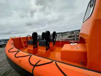 Festrumpf-Schlauchboot zu verkaufen