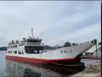 Fährschiff zu verkaufen