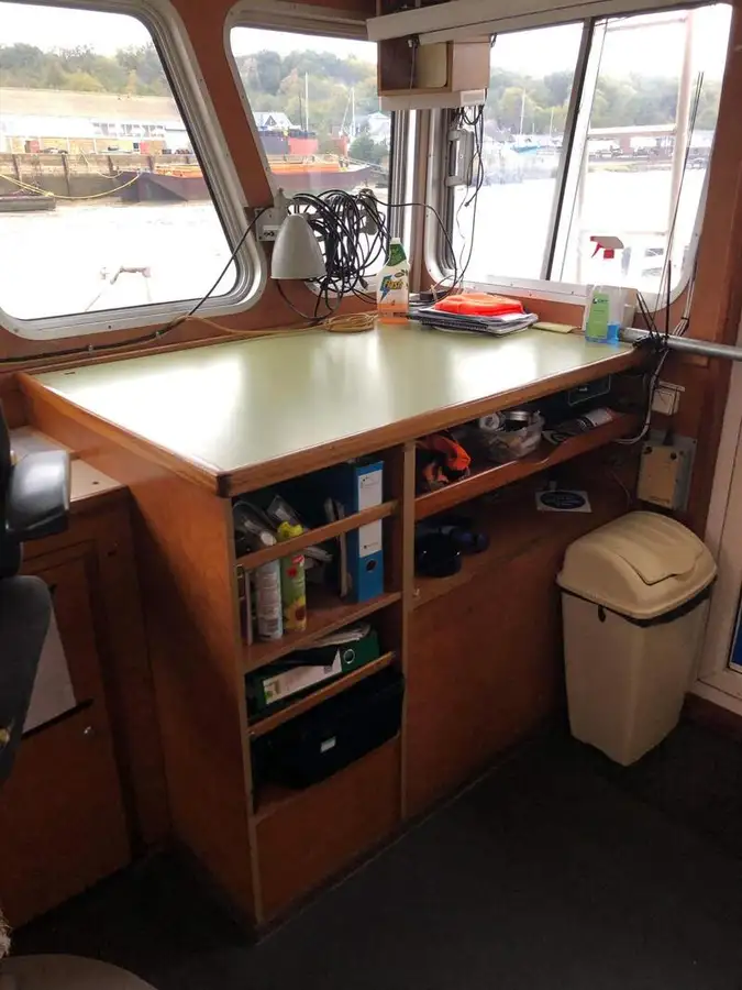 Schleppboot zu verkaufen