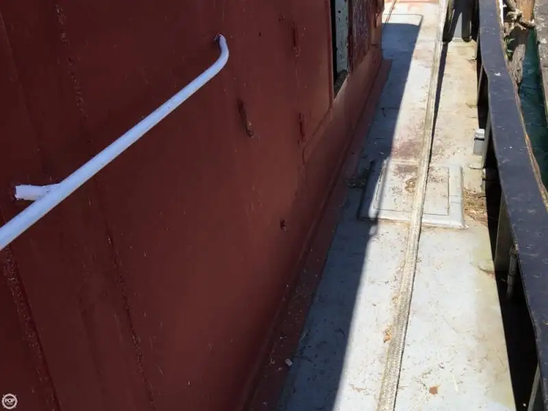 Schleppboot zu verkaufen