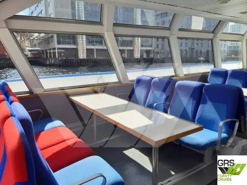 Fährschiff zu verkaufen