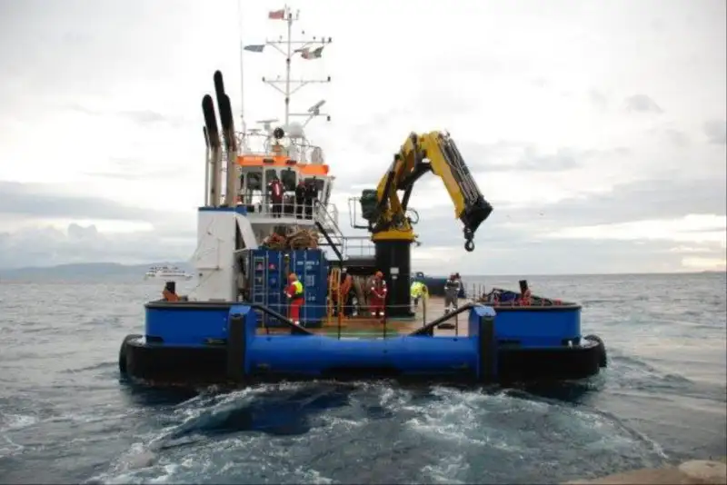 Schleppboot zu verkaufen
