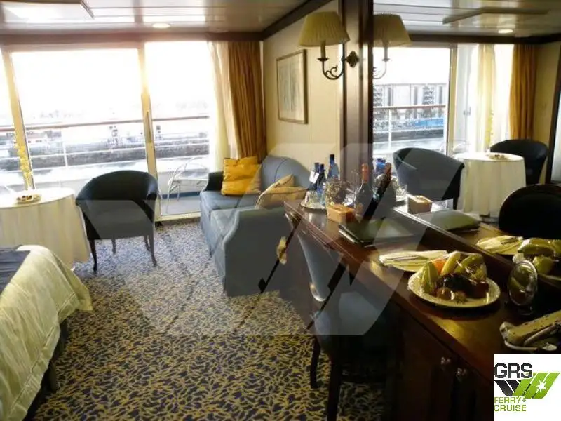 Kreuzfahrtschiff zu verkaufen