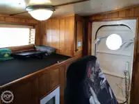 Trawler zu verkaufen