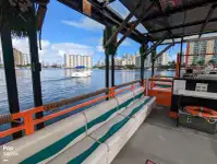 Kreuzfahrtschiff zu verkaufen