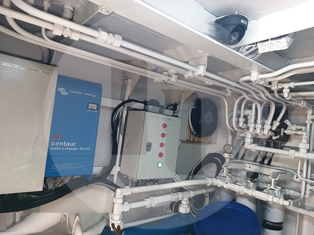 Lebendfischtransporter zu verkaufen