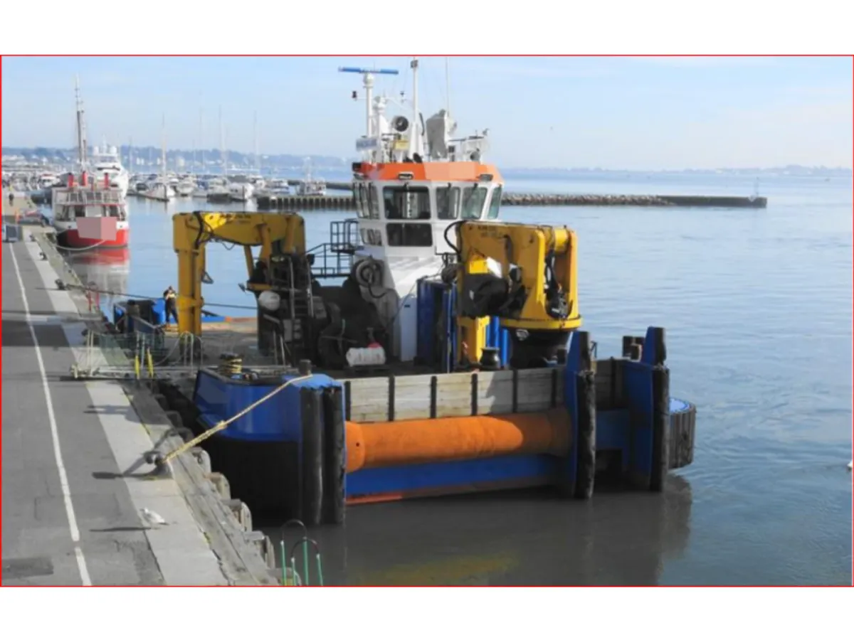 Schleppboot zu verkaufen