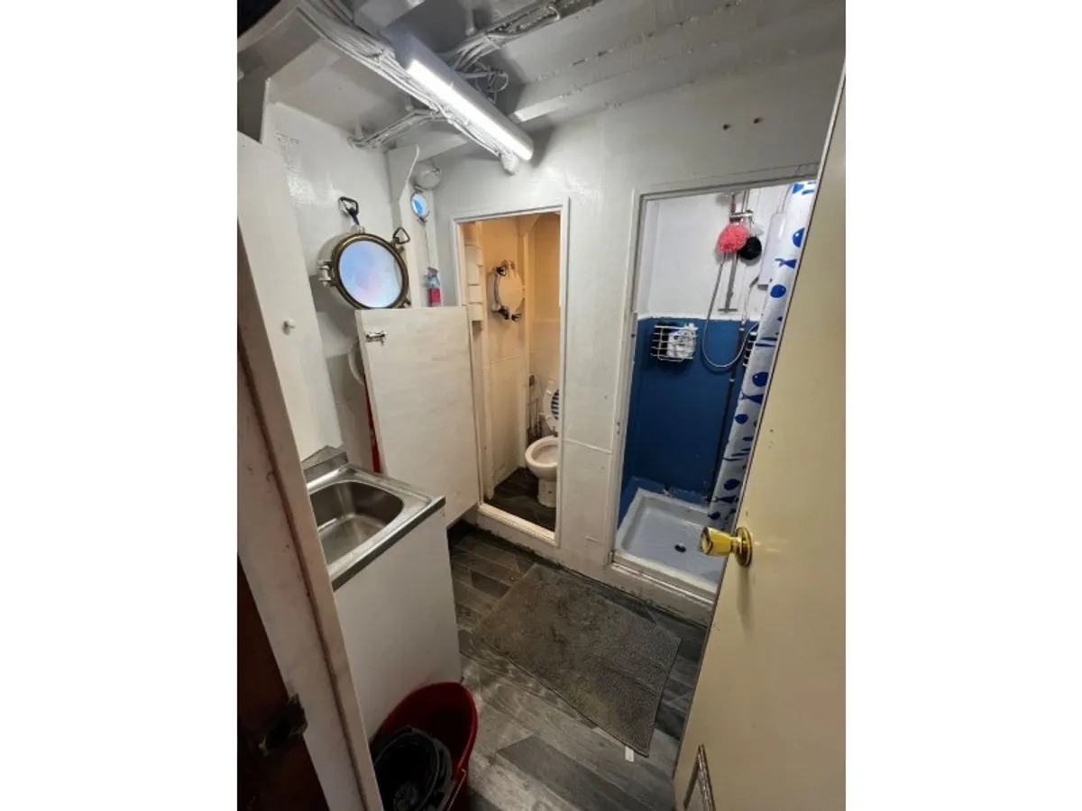 Schleppboot zu verkaufen