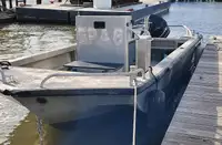 Arbeitsboote zu verkaufen
