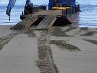 Landungsboot, Tank zu verkaufen
