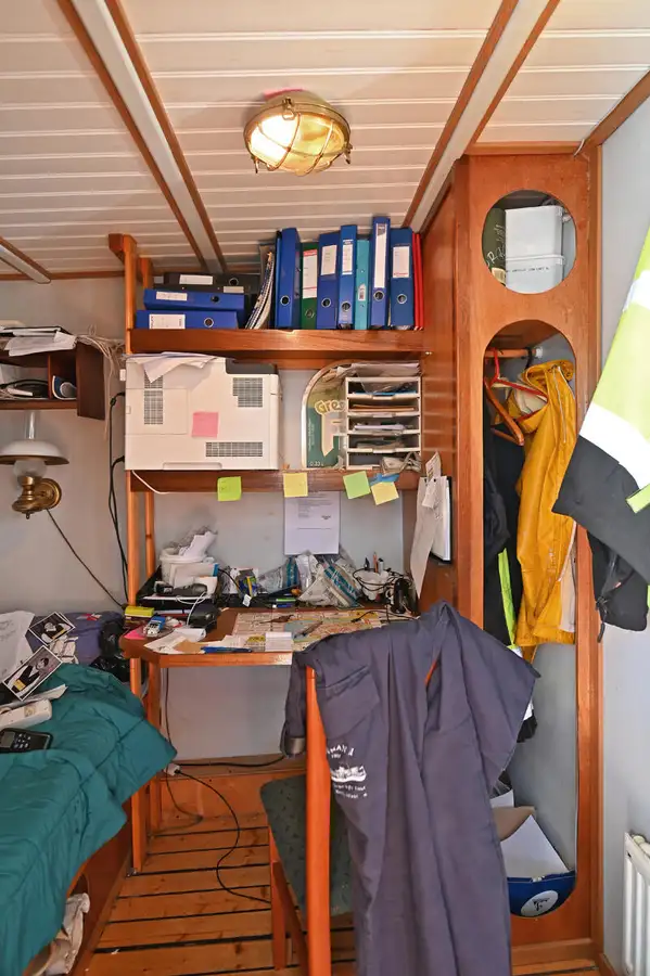 Kreuzfahrtschiff zu verkaufen