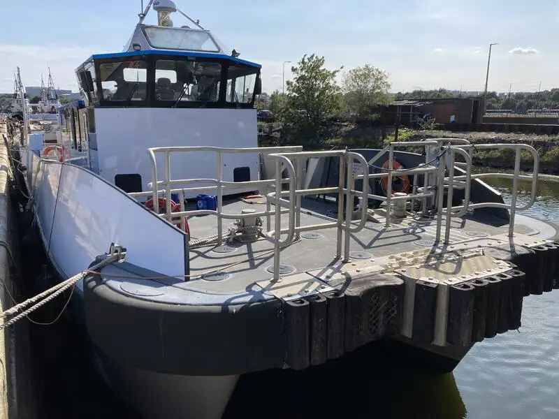 Containerschiff zu verkaufen