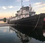 Schleppboot zu verkaufen