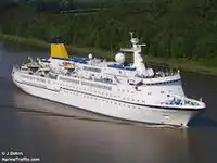 Kreuzfahrtschiff zu verkaufen
