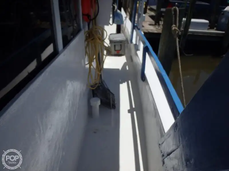 Trawler zu verkaufen