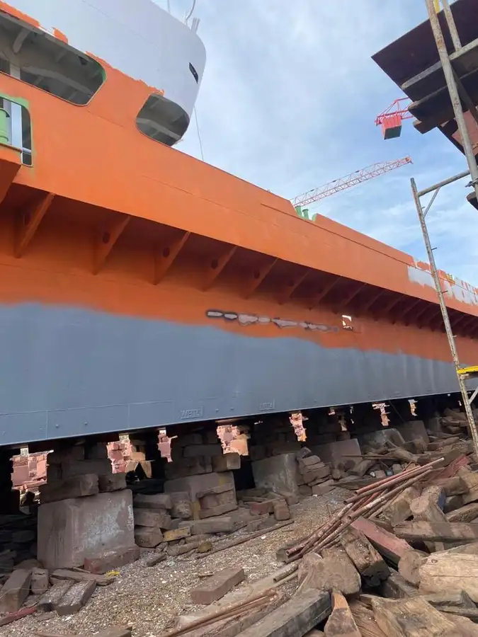 Fährschiff zu verkaufen
