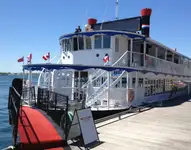 Fährschiff zu verkaufen