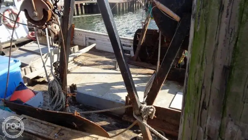 Trawler zu verkaufen