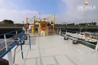 Schwimmendes Hotel zu verkaufen