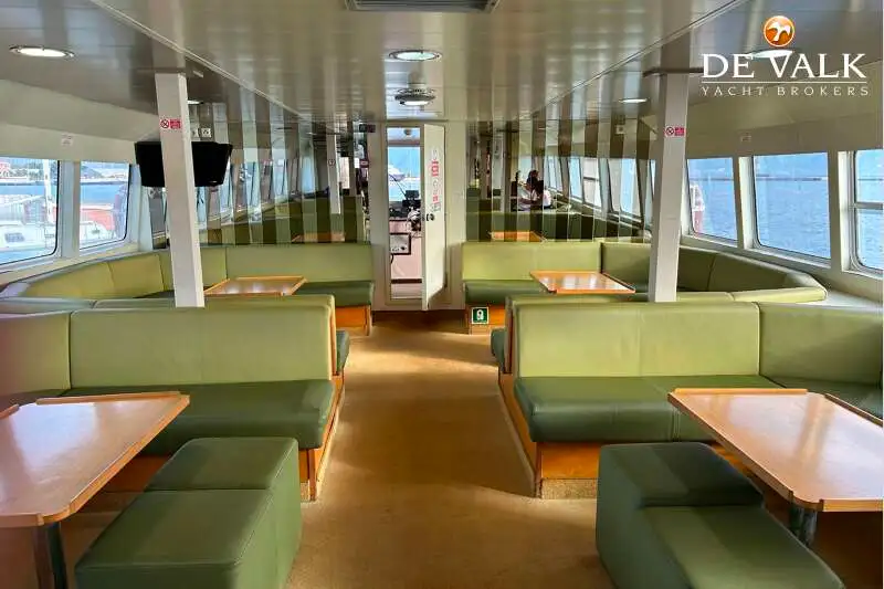 Kreuzfahrtschiff zu verkaufen