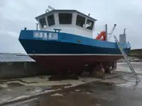 Arbeitsboote zu verkaufen