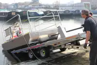 Containerschiff zu verkaufen