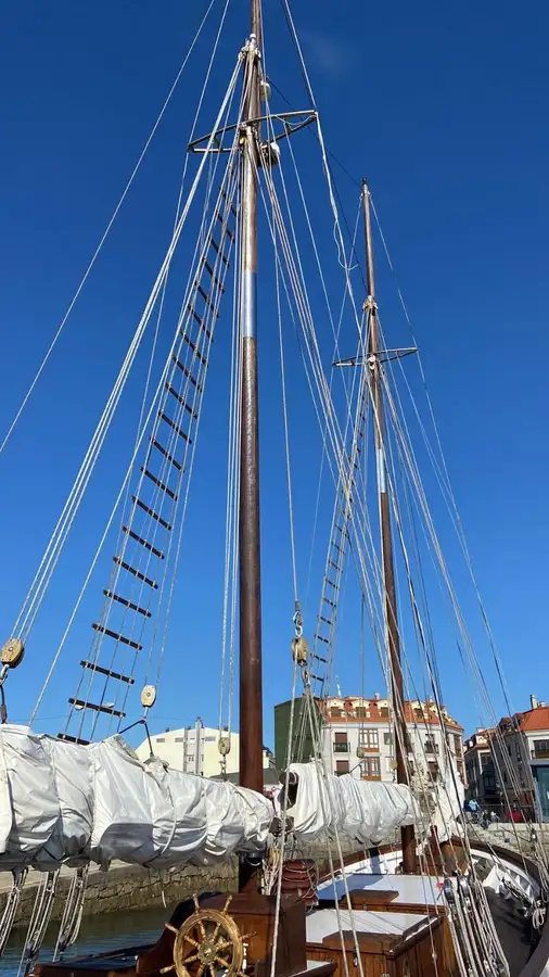 Fährschiff zu verkaufen