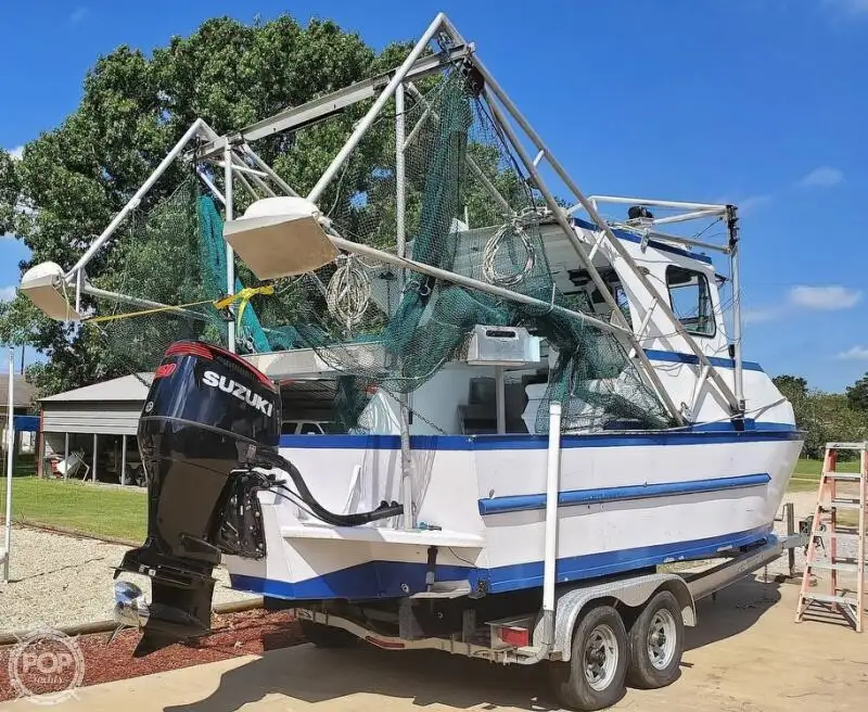 Trawler zu verkaufen