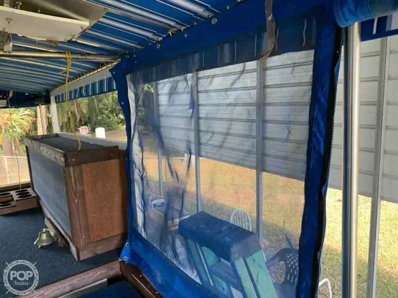 Kreuzfahrtschiff zu verkaufen