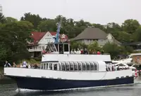 Kreuzfahrtschiff zu verkaufen