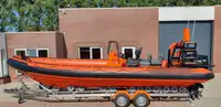 Festrumpf-Schlauchboot zu verkaufen