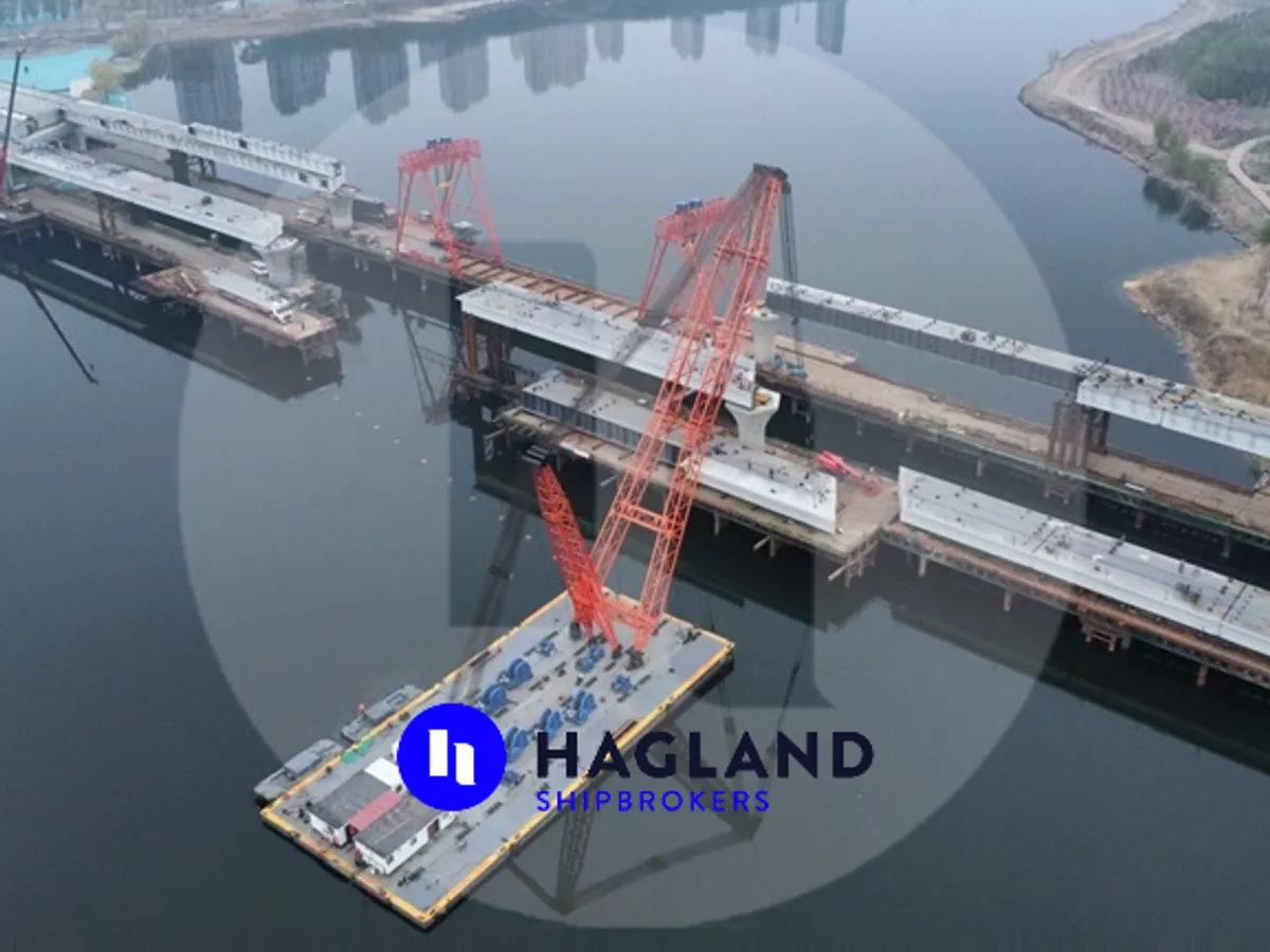 Kranboot zu verkaufen