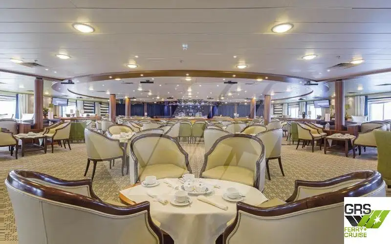 Kreuzfahrtschiff zu verkaufen