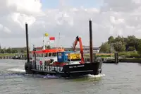 Arbeitsboote zu verkaufen