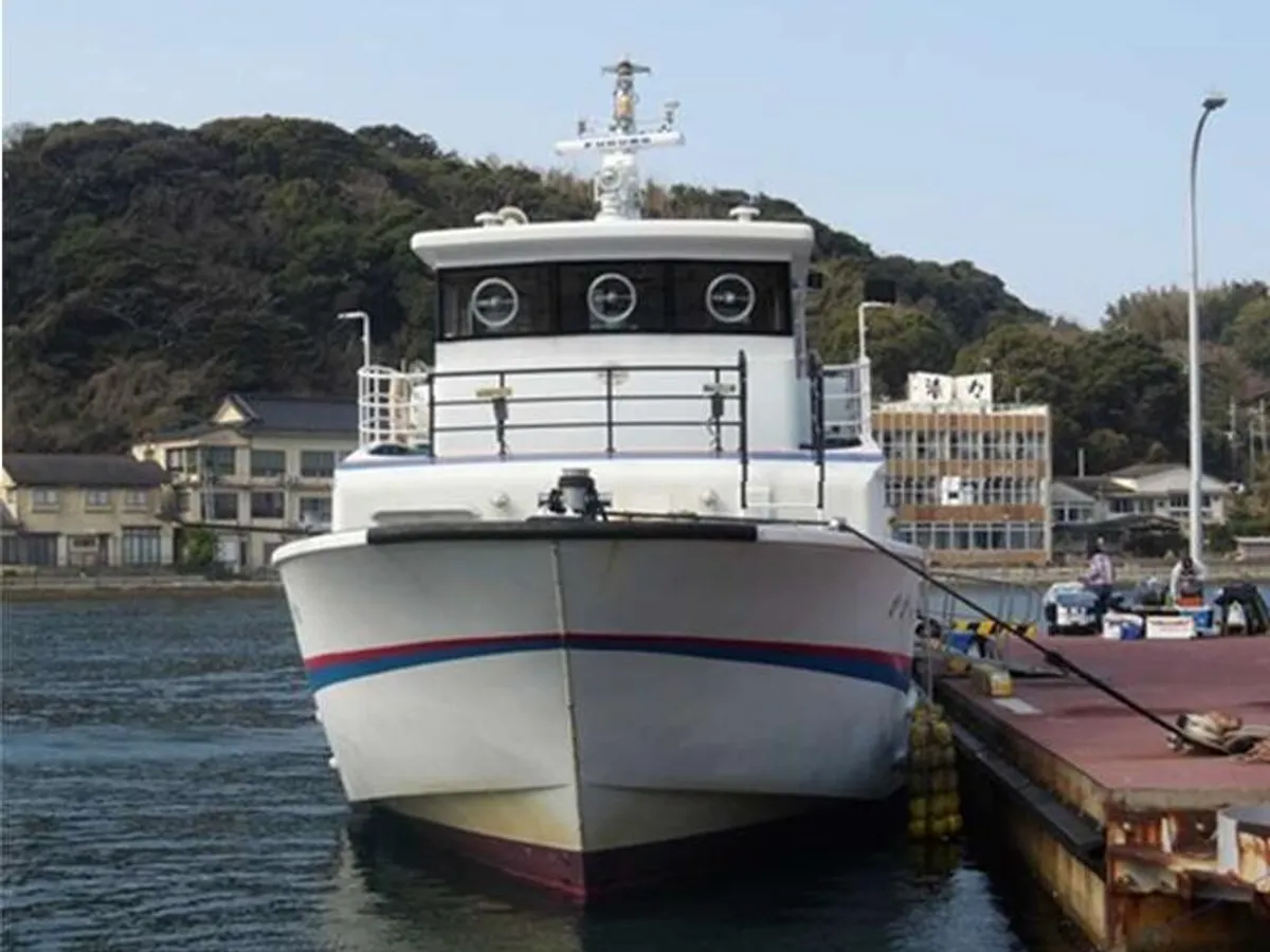 Fährschiff zu verkaufen