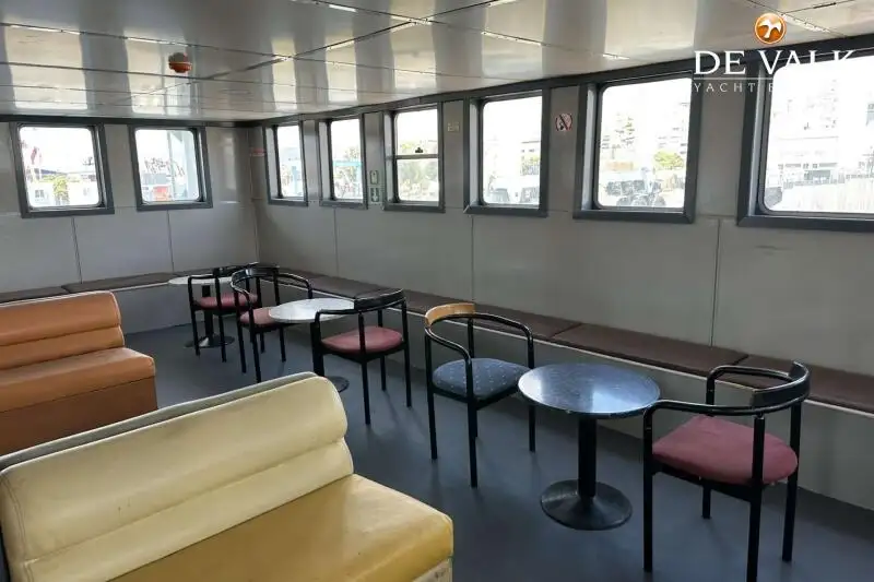 Fährschiff zu verkaufen