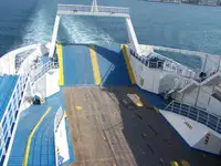 Fährschiff zu verkaufen