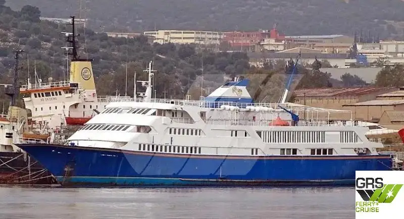 Passagierschiff zu verkaufen