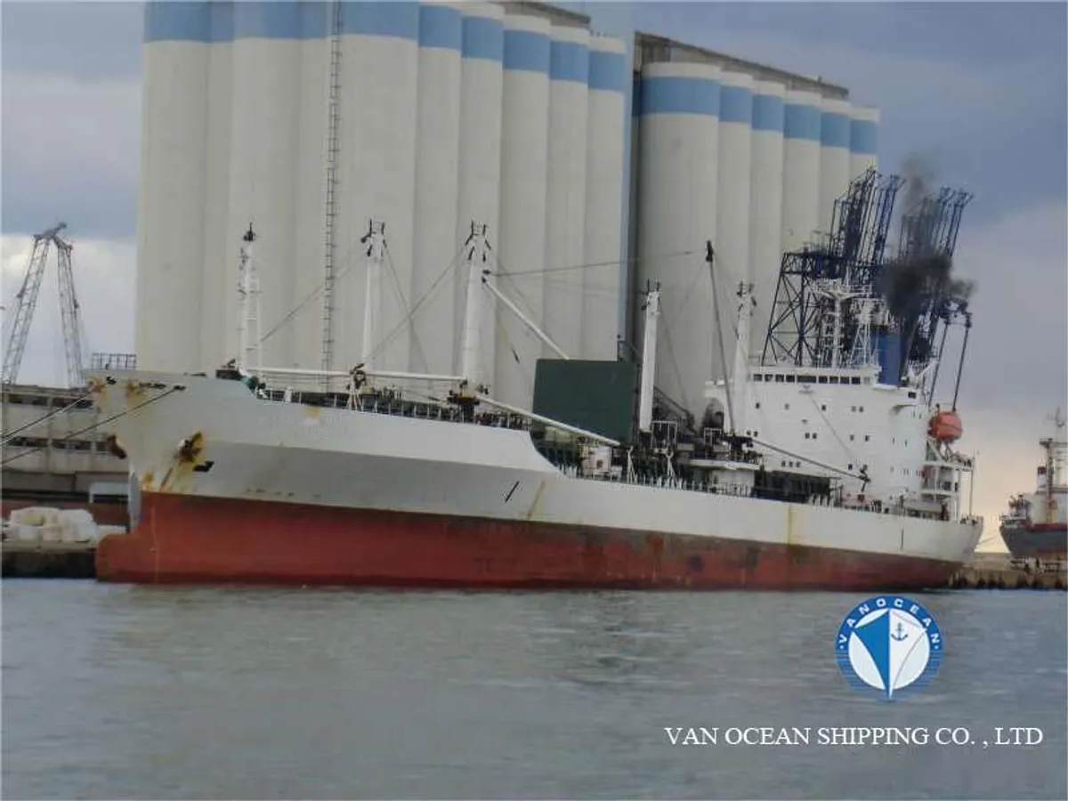 Kühlschiff zu verkaufen