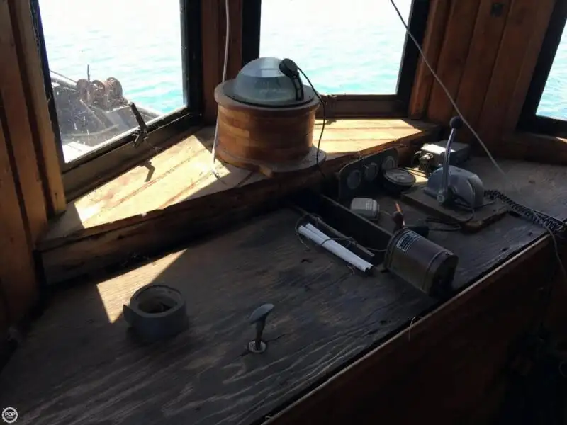 Schleppboot zu verkaufen
