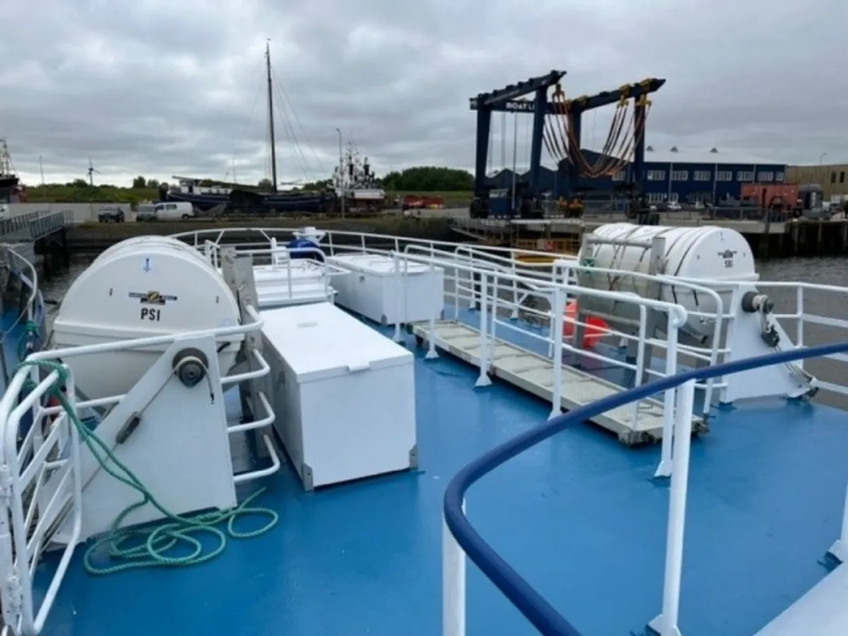Patrouillenboot zu verkaufen