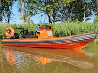 Festrumpf-Schlauchboot zu verkaufen