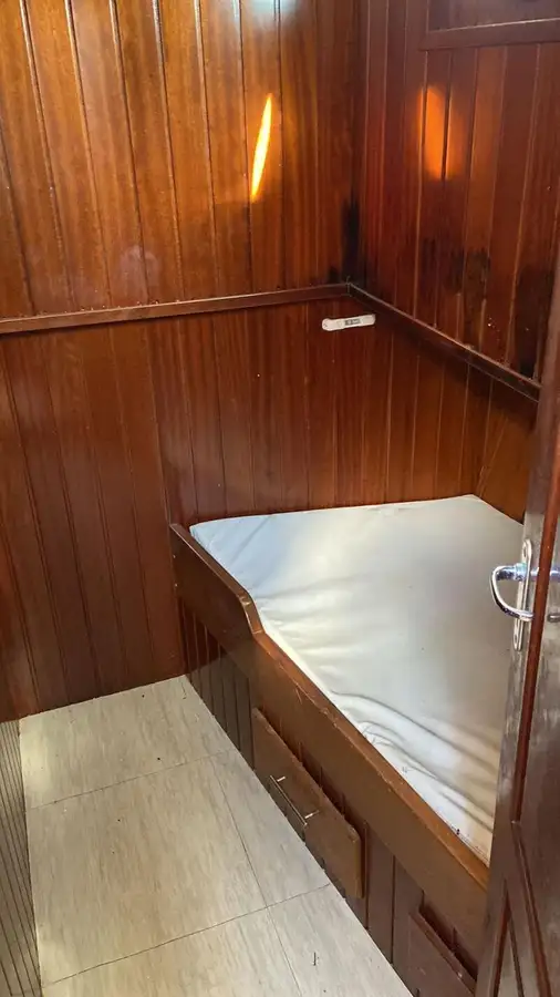 Fährschiff zu verkaufen