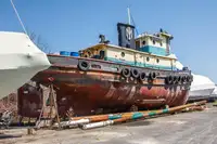 Schleppboot zu verkaufen